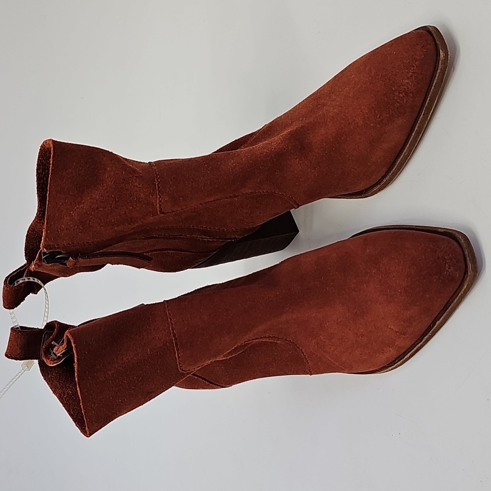 Antonio Melani Suede Rustic Cognac Brown‎ Western Block Heel Booties Cowgirl